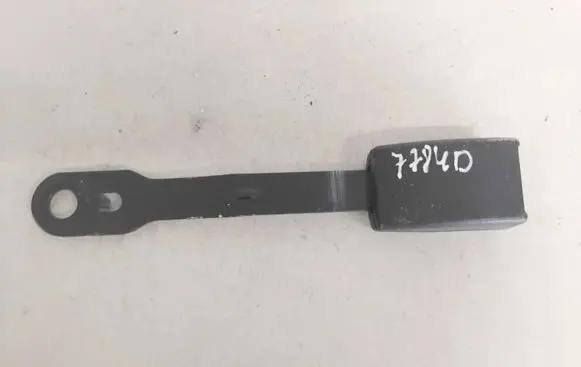 Honda Accord Front seatbelt buckle