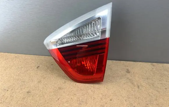 BMW 3 E90 E91 Tailgate rear/tail lights 6937460 63216937460