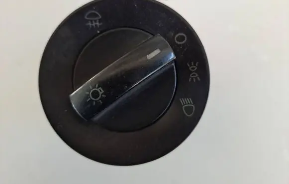 Volkswagen Polo Light switch 6Q0941531B