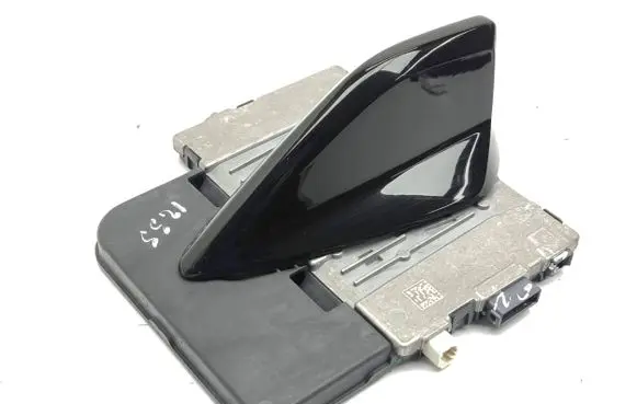 Opel Astra L Radio antenna 9848946480 9860265180 358983746468334