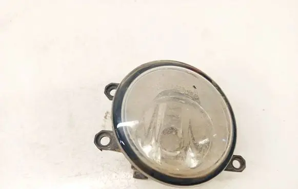 Toyota Avensis T250 Front fog light 812200D041