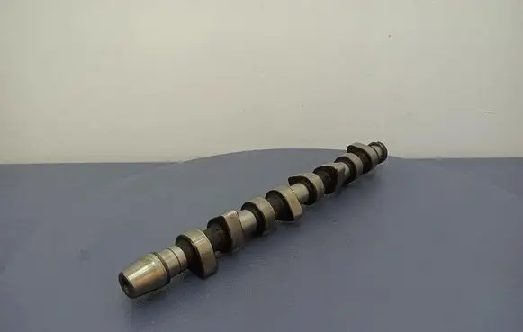 Volkswagen Caddy Camshaft 38E