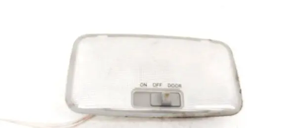 Toyota RAV 4 (XA30) Rear seat light