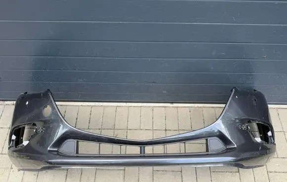 Mazda 3 III Front bumper B63B50031