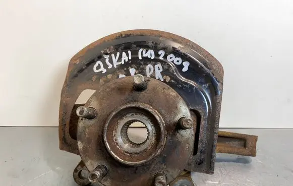 Nissan Qashqai Front wheel hub