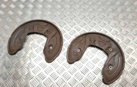 Mercedes-Benz GLC X253 C253 Rear brake disc plate dust cover 