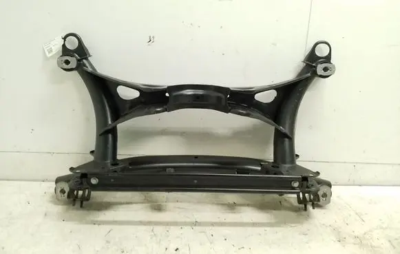 Volvo XC40 Rear axle beam 32246360