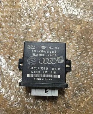 Audi A6 S6 C6 4F Light module LCM 8P0907357H 5LA00837903