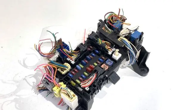Suzuki Grand Vitara II Other control units/modules