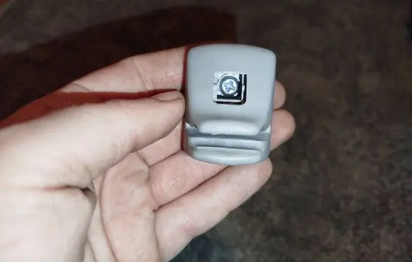 Sun visor clip/hook/bracket