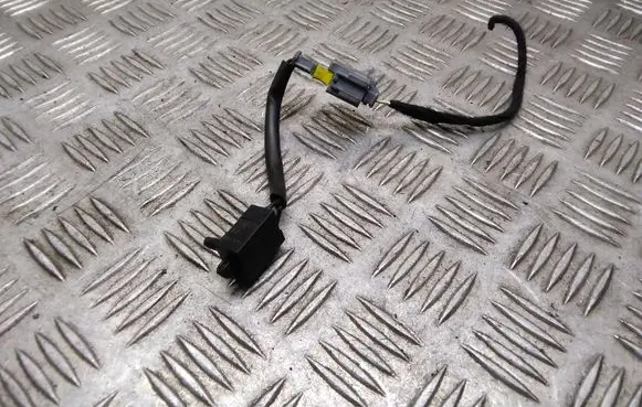 Clutch pedal sensor