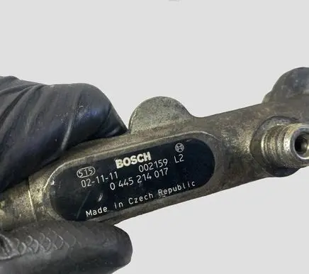 Peugeot 607 Fuel main line pipe 0445214017 002159L2