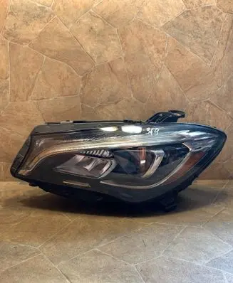 Mercedes-Benz CLA C117 X117 W117 Headlight/headlamp A1179061001