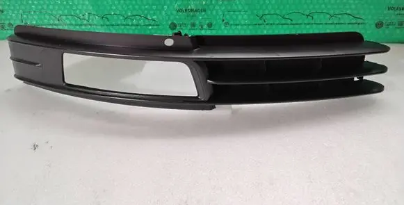 Audi A6 S6 C6 4F Front fog light trim/grill 4F0807682 4F0807682P