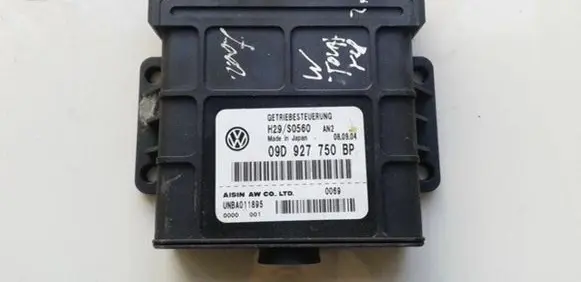 Volkswagen Touareg I Gearbox control unit/module 09D927750BP UNBA011895