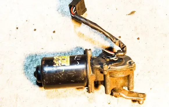 Mercedes-Benz Vito Viano W639 Rear window wiper motor