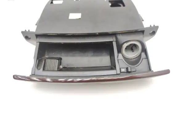 Car ashtray