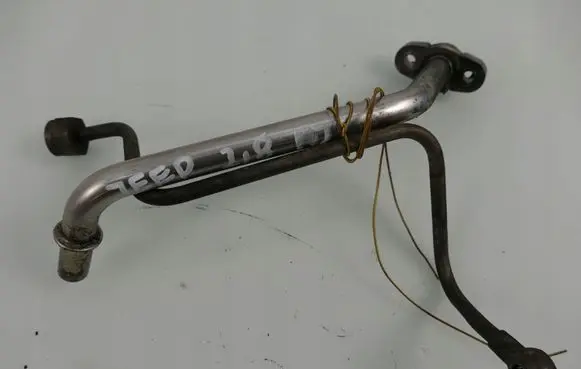 Jeep Cherokee III KJ Turbo turbocharger oiling pipe/hose