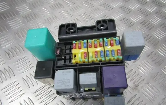 Chevrolet Kalos Fuse box set
