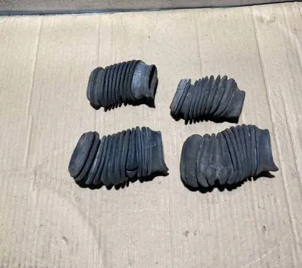 Audi A8 S8 D2 4D Front door rubber seal 4D0959845