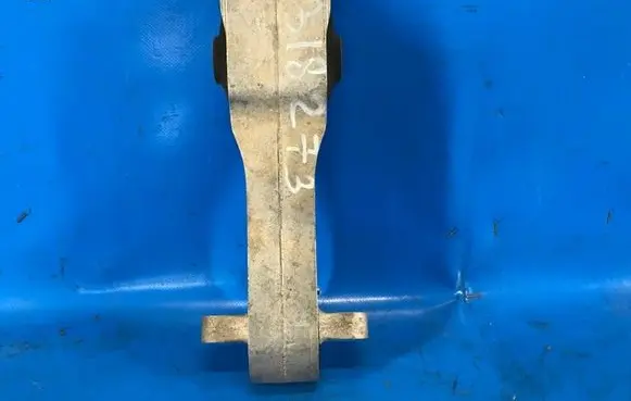 Mini One - Cooper F56 F55 Engine mount bracket 22116885778