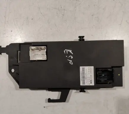Renault Espace - Grand espace IV Comfort/convenience module 8200357328 12212159