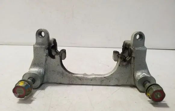 Subaru Impreza VI Brake caliper pad carrier rear 