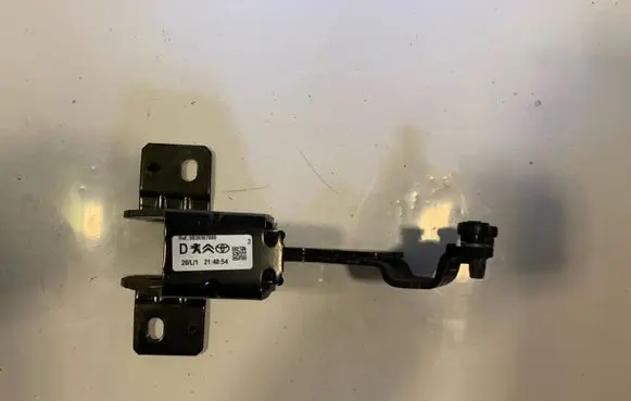 Peugeot Expert Sliding door middle roller runner 9839367880