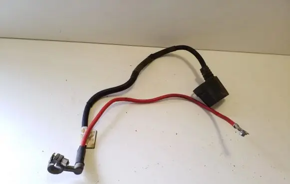 Volkswagen Eos Positive cable (battery)