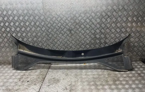 Audi A3 S3 8V Wiper trim 8V1819403