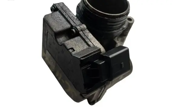 Renault Scenic III - Grand scenic III Throttle valve 8200736114 A2C53245045 7301062300