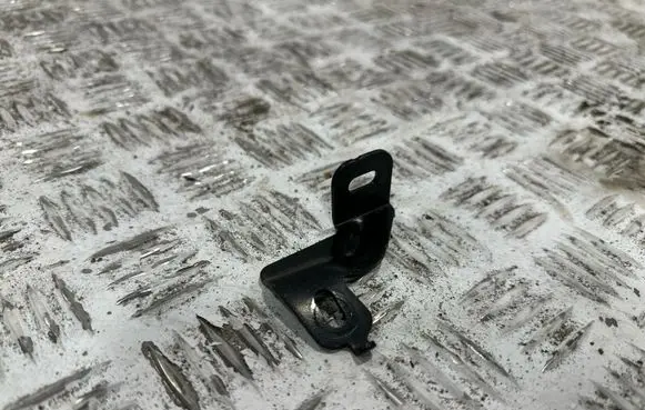 Chevrolet Corvette C8 Fender mounting bracket