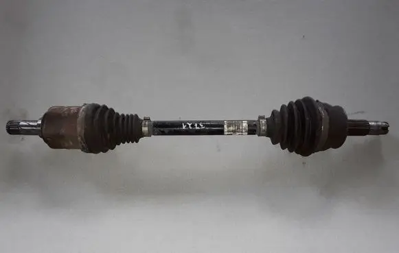 Opel Corsa E Front driveshaft 13486866
