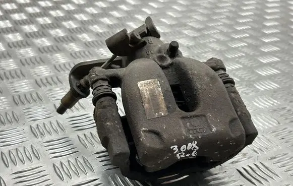 Peugeot 3008 I Rear brake caliper