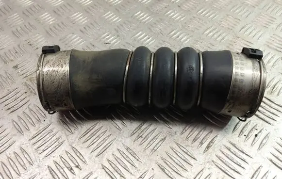 BMW 5 GT F07 Intercooler hose/pipe 7800144