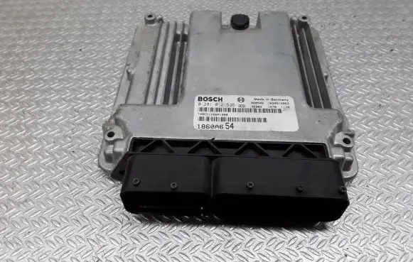 Mitsubishi Grandis Engine control unit/module 0281012535 1860A654