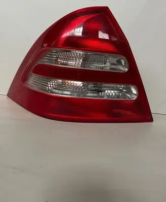 Mercedes-Benz C W203 Rear/tail lights 2038200164 3311674001