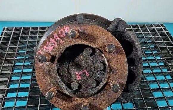 Iveco Daily 3rd gen Front wheel hub spindle knuckle IMPRK1499333