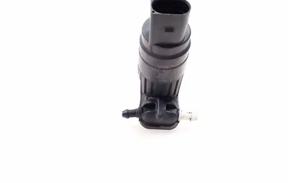 Volkswagen Golf V Windscreen/windshield washer pump 1T0955651A