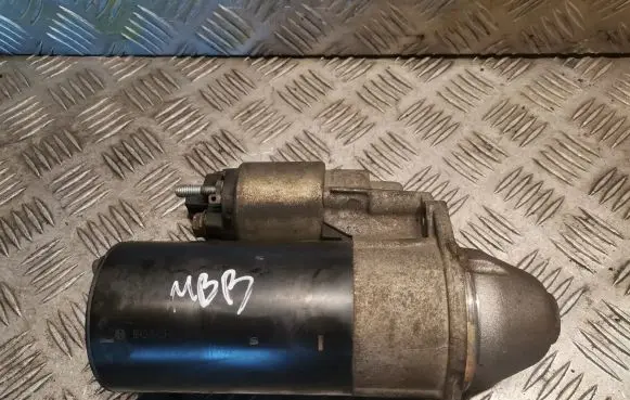 Mercedes-Benz B W245 Starter motor 0051517401 A0051517401