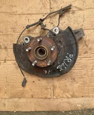 Toyota Prius (XW30) Front wheel hub W0849 100421 780849