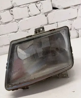 Mercedes-Benz Vito Viano W638 Headlight/headlamp 205510B