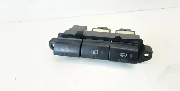 Toyota Avensis T220 Hazard light switch 5544620140