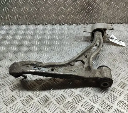 Mercedes-Benz CLA C117 X117 W117 Front lower control arm/wishbone A2463304700 A2465462980