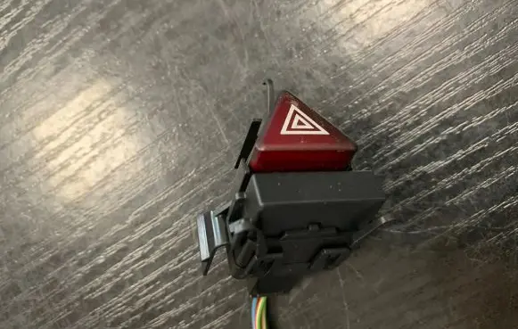 Mercedes-Benz A W169 Hazard light switch 1698207410