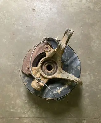 Honda CR-V Front wheel hub
