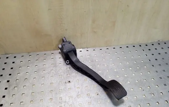 Peugeot 3008 I Accelerator throttle pedal 0280755169 9671417080 F00C3E2084