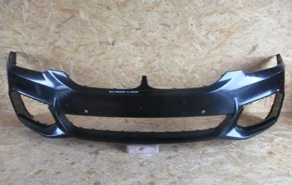 BMW 5 G30 G31 Front bumper 51118064928