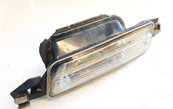 Subaru Outback Front fog light 13220791