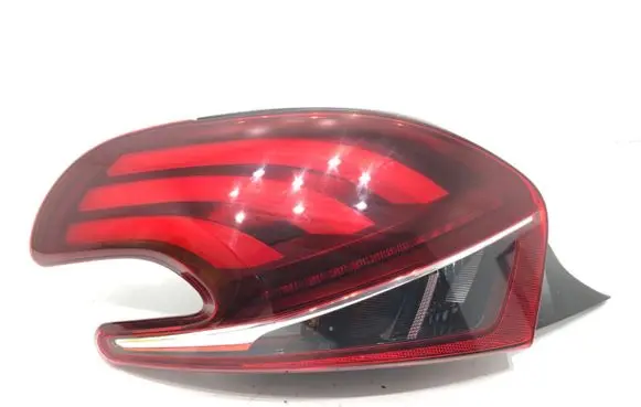 Peugeot 208 Rear/tail lights